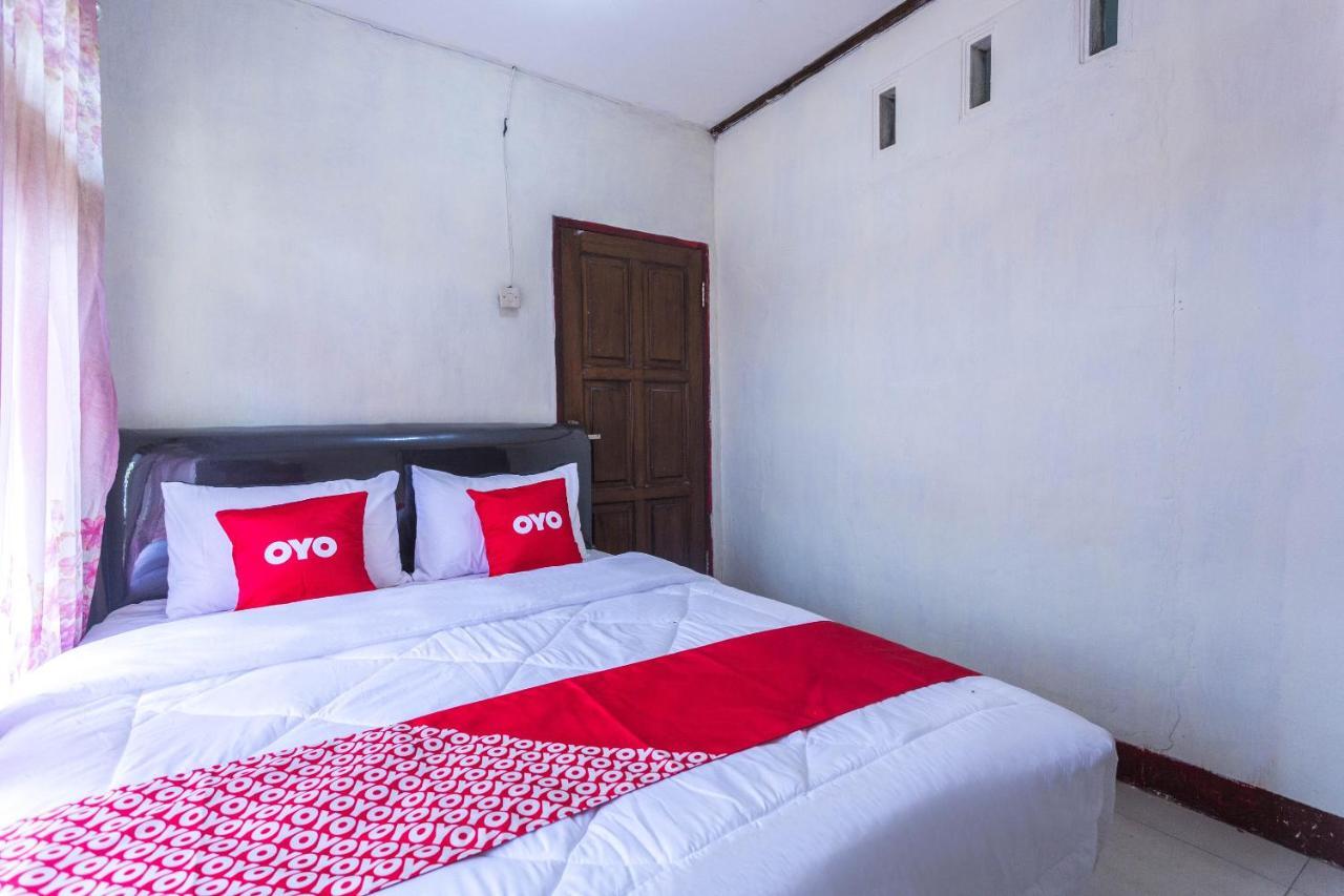 Oyo 1837 Telone Bungalow Palebah Dış mekan fotoğraf